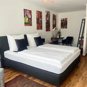 Am Hafen Bed & Breakfast Mannheim